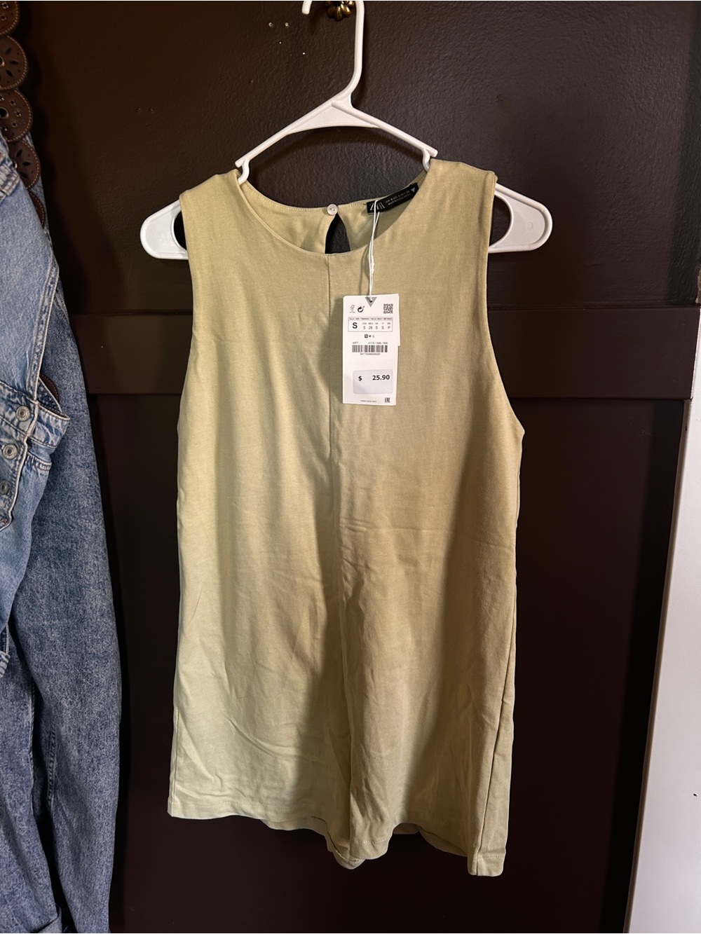 Zara Light Olive Green Sleeveless Tank Top